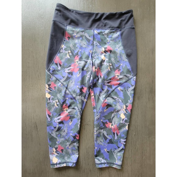 Patagonia Centered‎ Cropped Legging Color Abstract Jungle Smolder Blue Size L - Picture 3 of 11